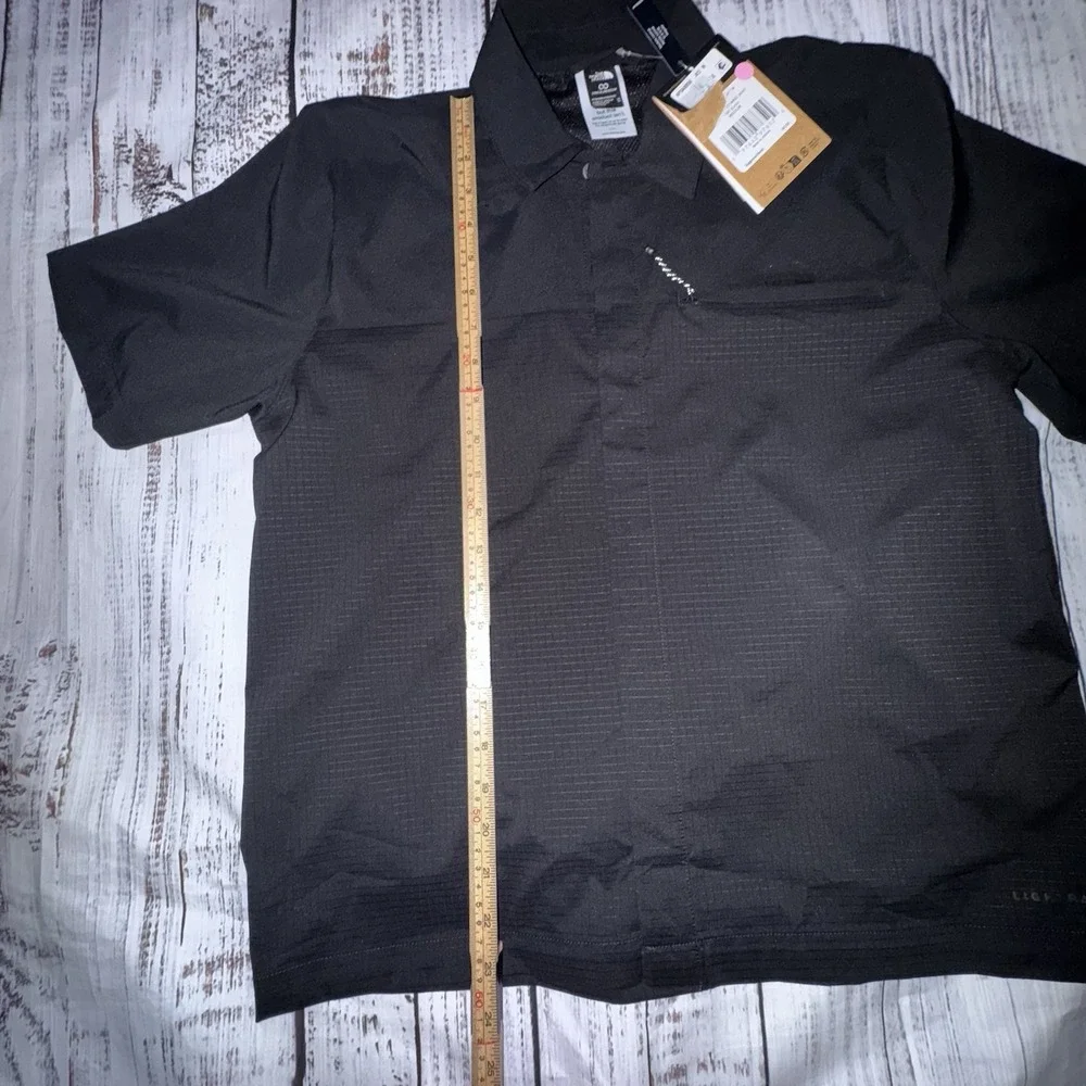 The North Face Shirt Womens Medium Black Shadow Lightrange Short Sleeve Shirt - Picture 2 of 4